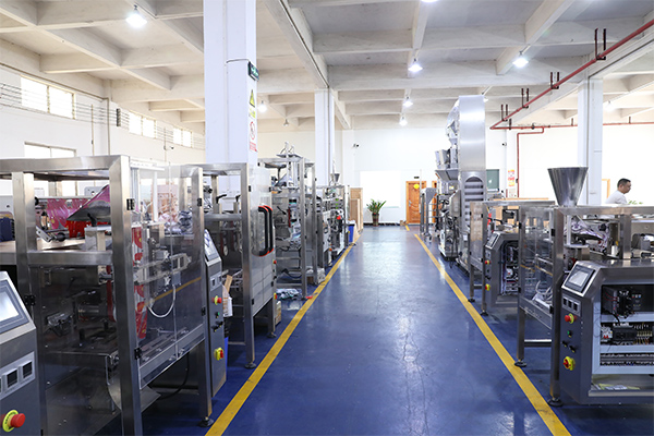 coffee powder packaging machine production workshop
